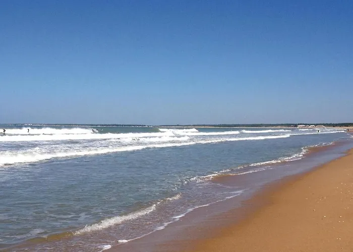 Сasa de vacaciones Les Nouelles *