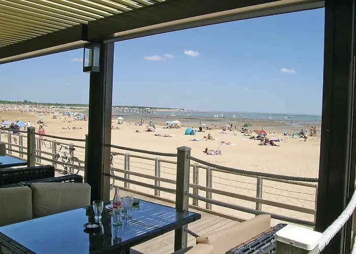 Les Nouelles * Les Magnils-Reigniers